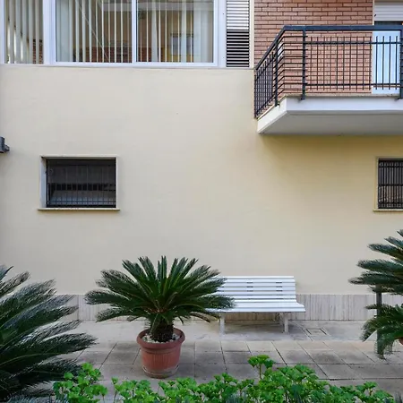 Διαμέρισμα Front In With Wifi *